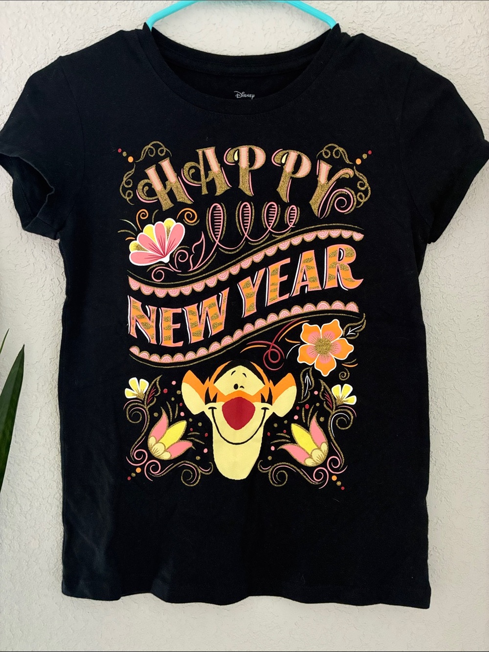 Disney Black Tee with Tigger 'Happy New Year' Floral Graphic Winnie the Pooh